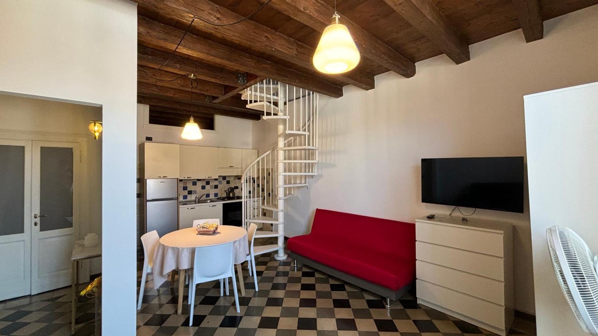 Casa Angela Apartments Бергамо Екстериор снимка
